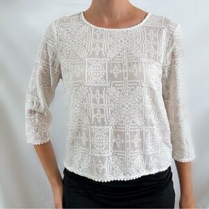 Maeve Anthropologie cream boho blouse classic size small casual long sleeve